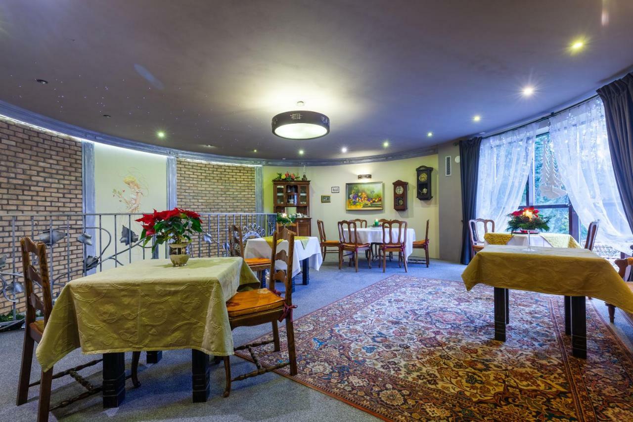 Hotel Poziomka Kujan Esterno foto