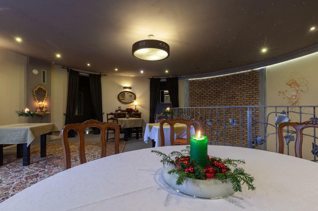 Hotel Poziomka Kujan Esterno foto